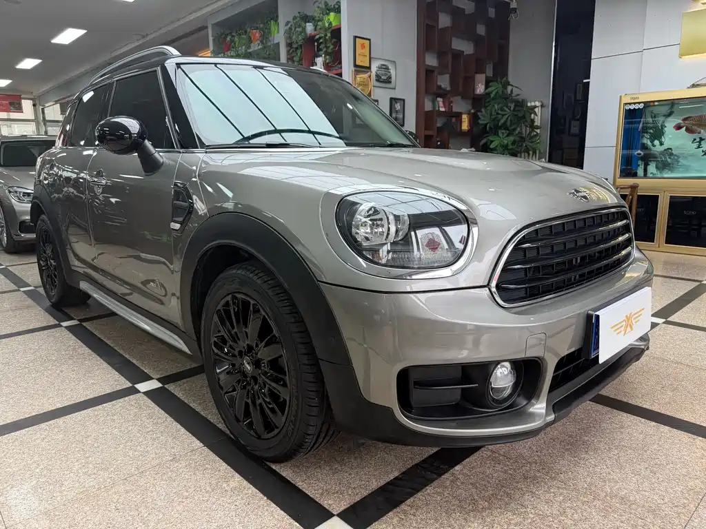 MINI Countryman 2018 1.5T COOPER ALL4 Artist