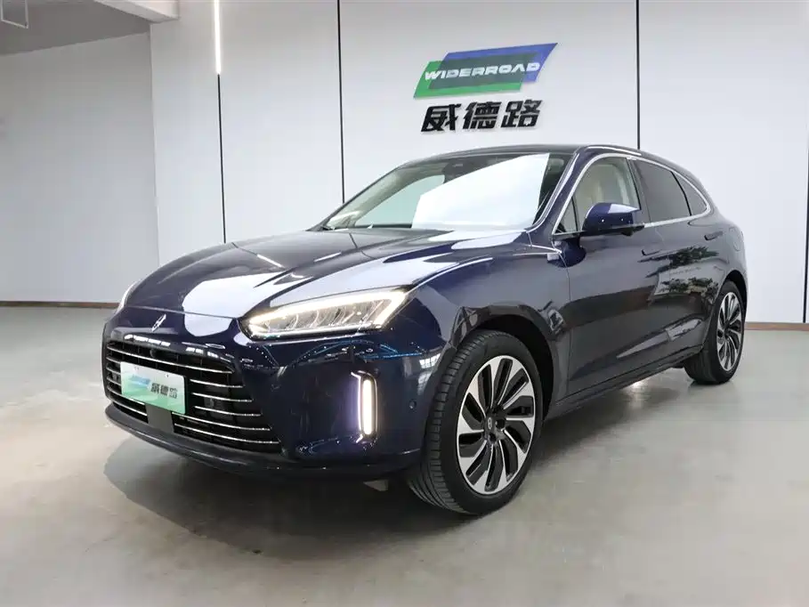 AITO M5 2022 EREV AWD Ultimate Edition