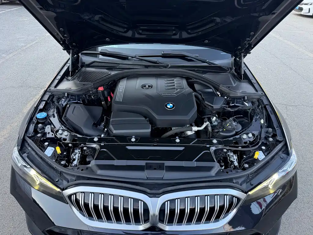 BMW 3 Series 2023 320Li M Sport Package