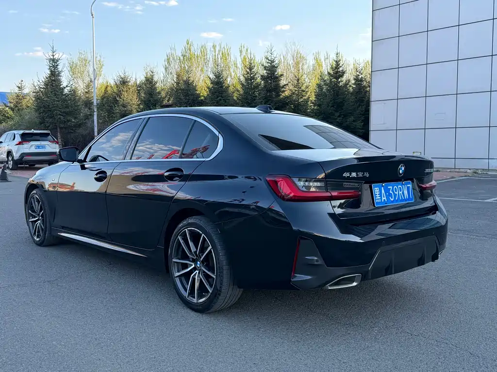 BMW 3 Series 2023 320Li M Sport Package