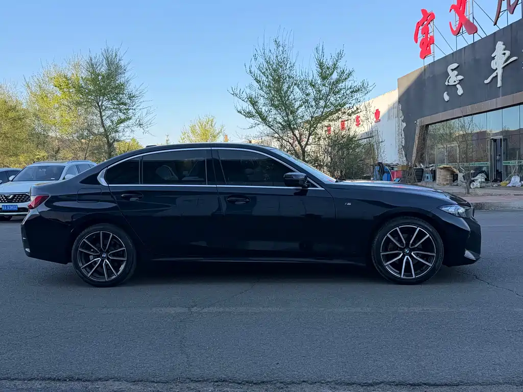 BMW 3 Series 2023 320Li M Sport Package