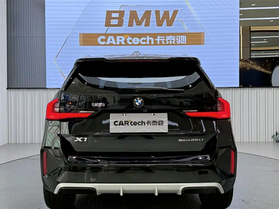 BMW X1 2024 sDrive25Li M Sport Package