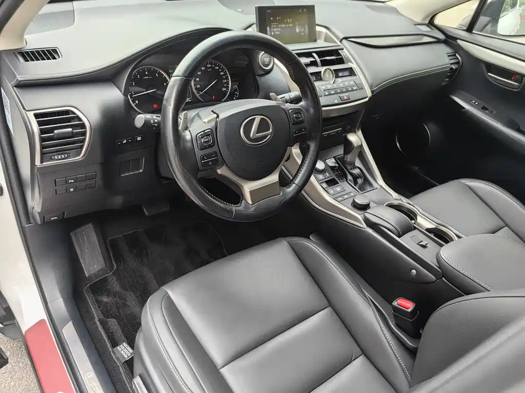 Lexus NX 2015 200t AWD F Sport