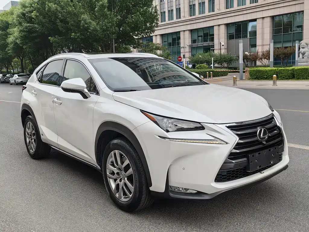 Lexus NX 2015 200t AWD F Sport