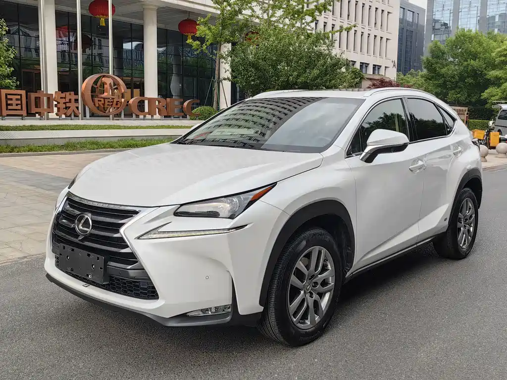 Lexus NX 2015 200t AWD F Sport