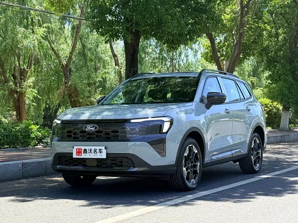 Ford Equator Sport PHEV 2025 Platinum Edition