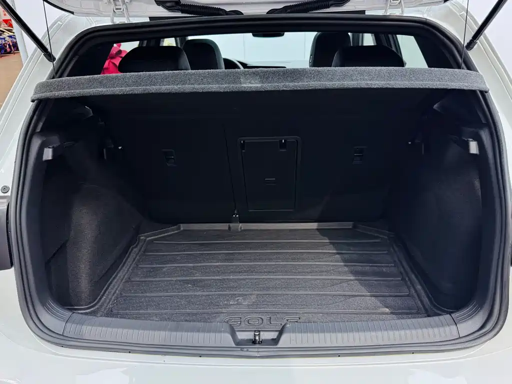 Volkswagen Golf 2023 Facelift 280TSI DSG R-Line Lite