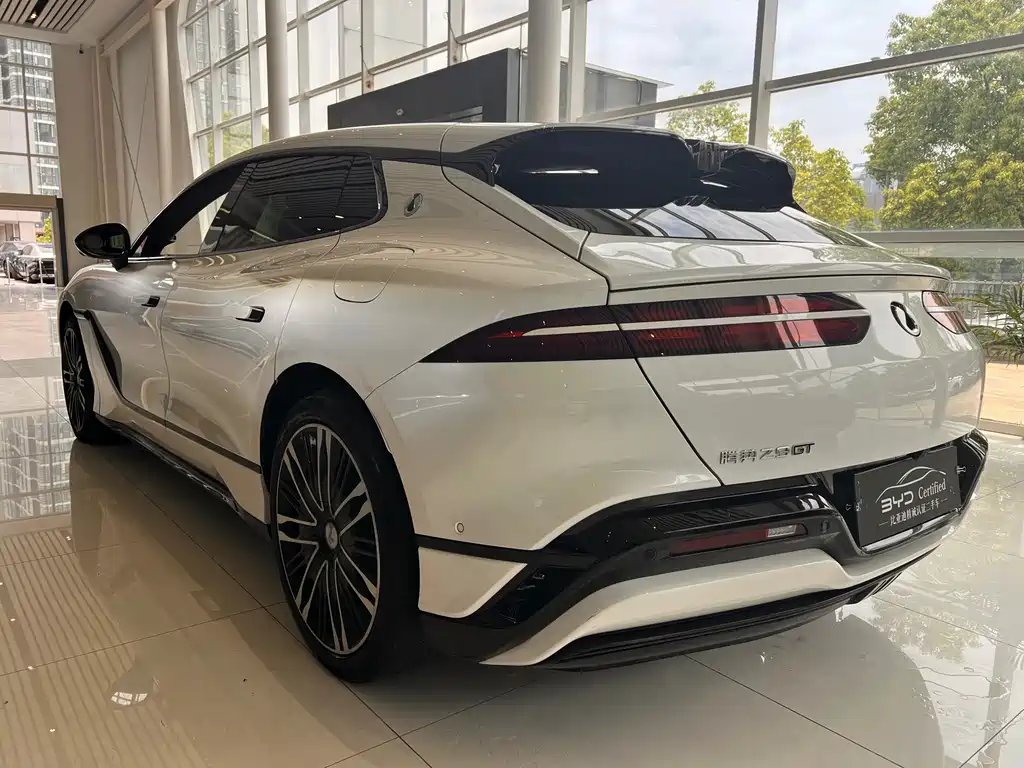 Denza Z9GT 2024 1100 AWD Ultra Edition