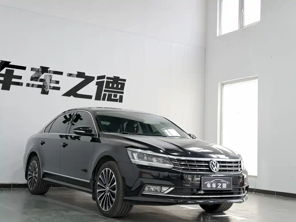 Volkswagen Passat 2017 330TSI DSG Yuzun Edition