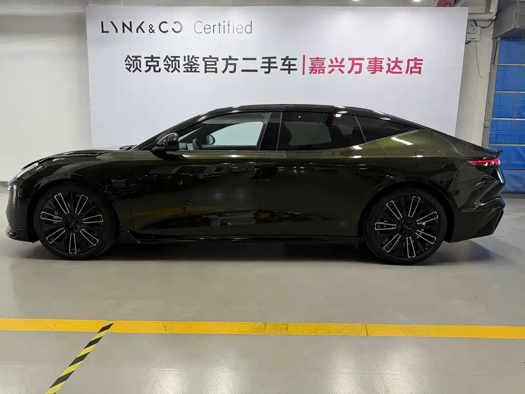 Lynk & Co 10 2025 240 AWD Ultra Sport Edition H7