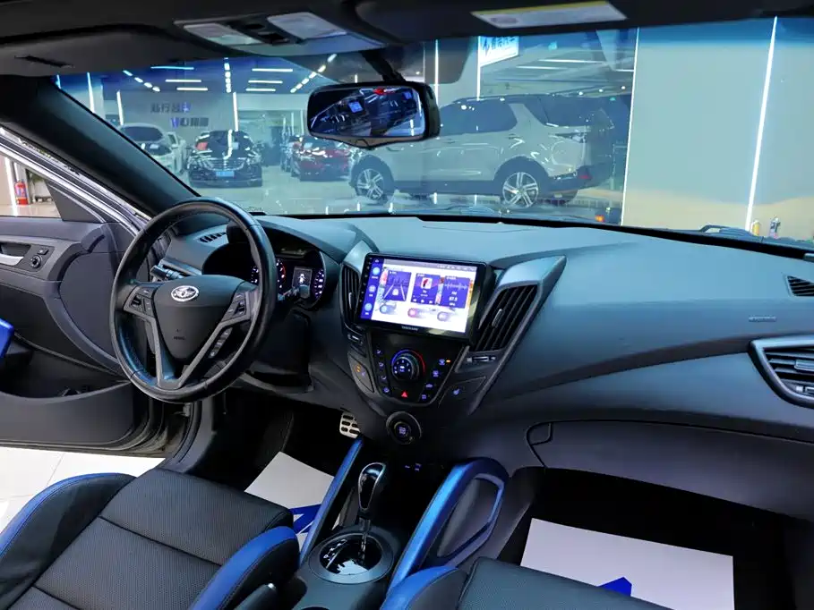 Hyundai Veloster 2015 1.6T Automatic Luxury Edition