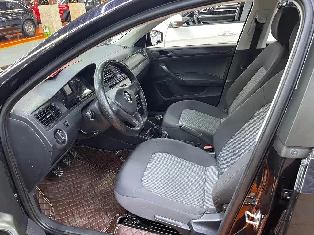 Santana 2016 1.6L Manual Fengshang Edition