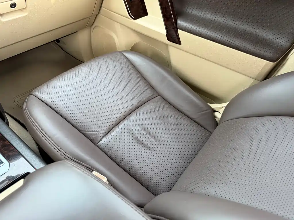 Toyota Prado 2015 4.0L Middle East Edition