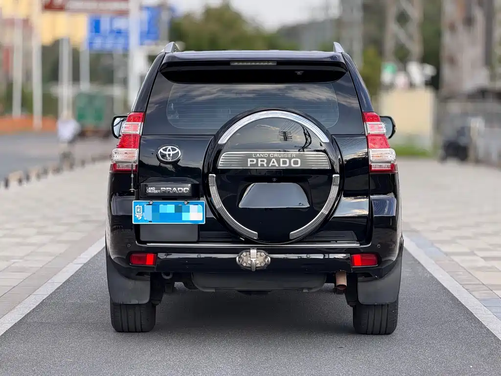 Toyota Prado 2015 4.0L Middle East Edition