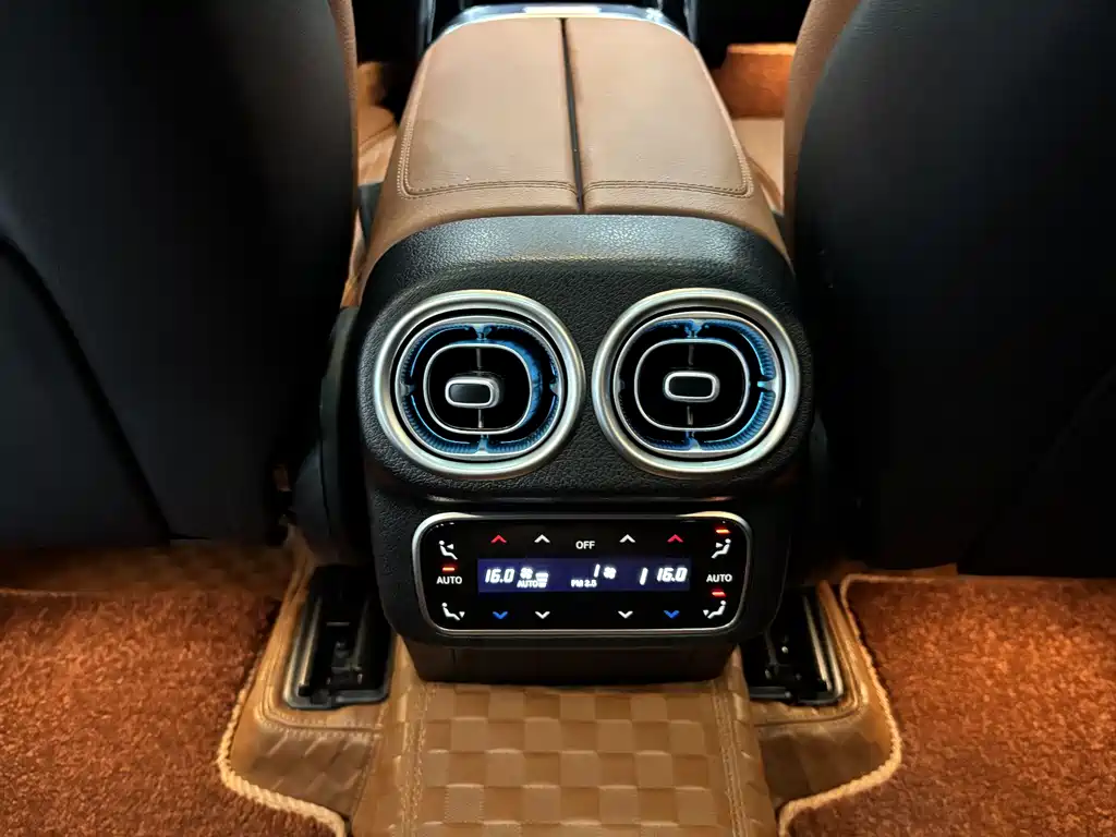 Mercedes-Benz GLC 2025 Facelift GLC 300 L 4MATIC Dynamic Edition 5-seat