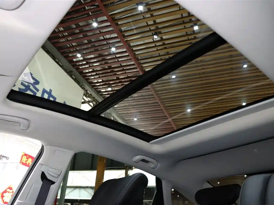 Buick LaCrosse 2023 28T Yuezun Edition