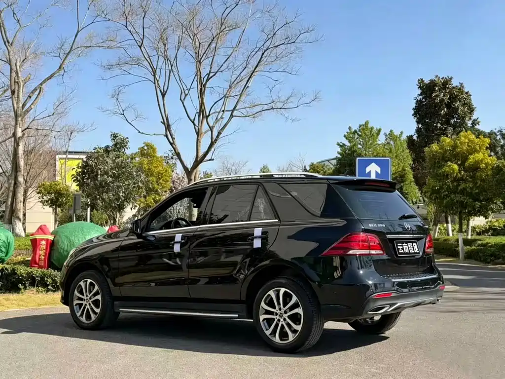 Mercedes-Benz GLE 320 4MATIC Dynamic 2017
