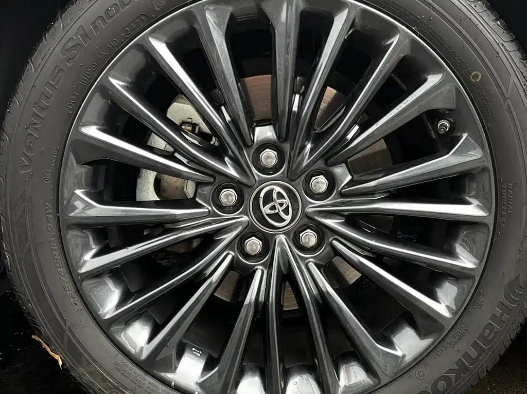 Toyota Avalon 2019 2.0L XLE Premium Edition China VI