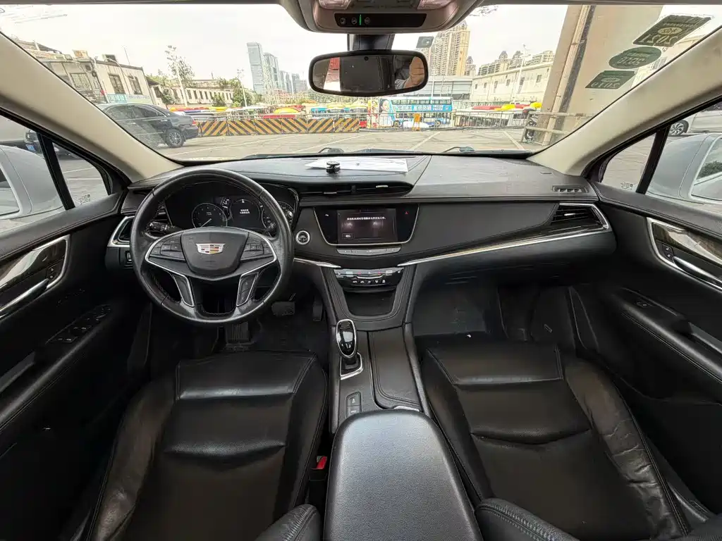 Cadillac XT5 2018 25T Luxury