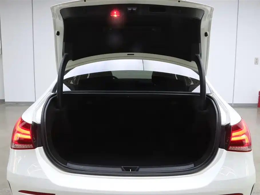 Mercedes-Benz A-Class 2019 A 200 L Sedan