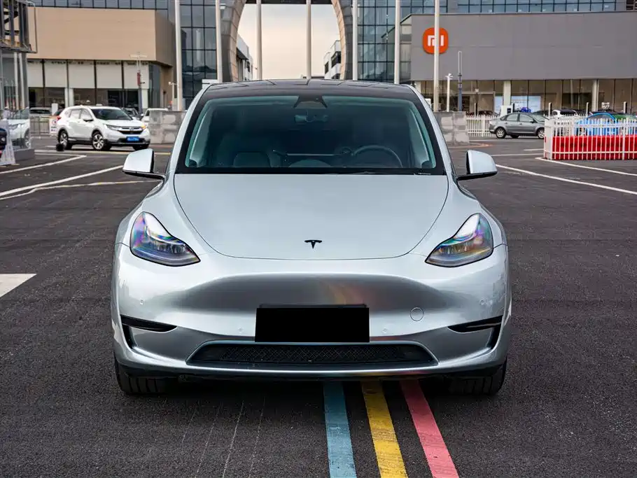 Model Y 2023 Rear-Wheel Drive