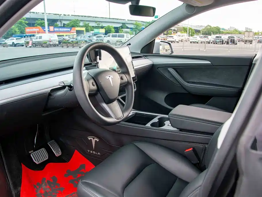 Model Y 2023 Rear-Wheel Drive