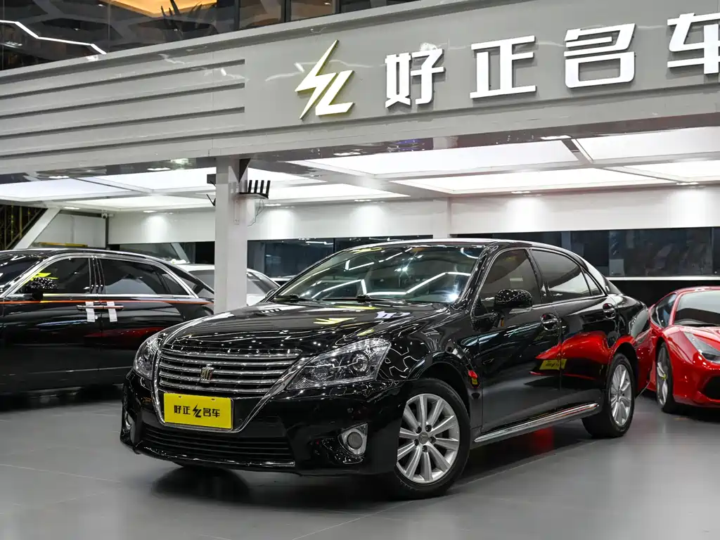 Toyota Crown 2012 2.5L Royal Leather Edition