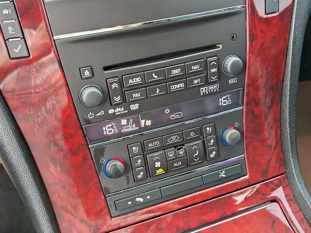 Cadillac ESCALADE 2010 6.0 Hybrid