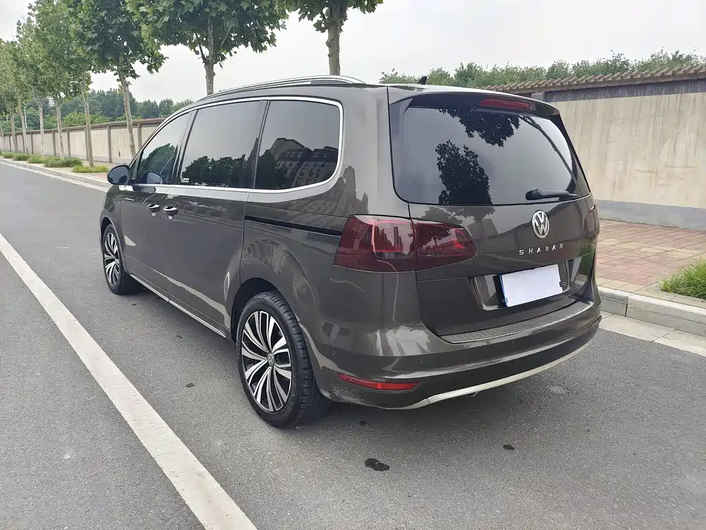 Volkswagen Sharan 2014 2.0TSI Luxury
