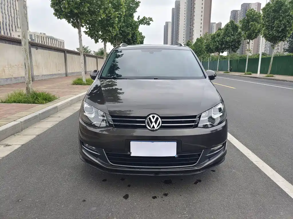 Volkswagen Sharan 2014 2.0TSI Luxury