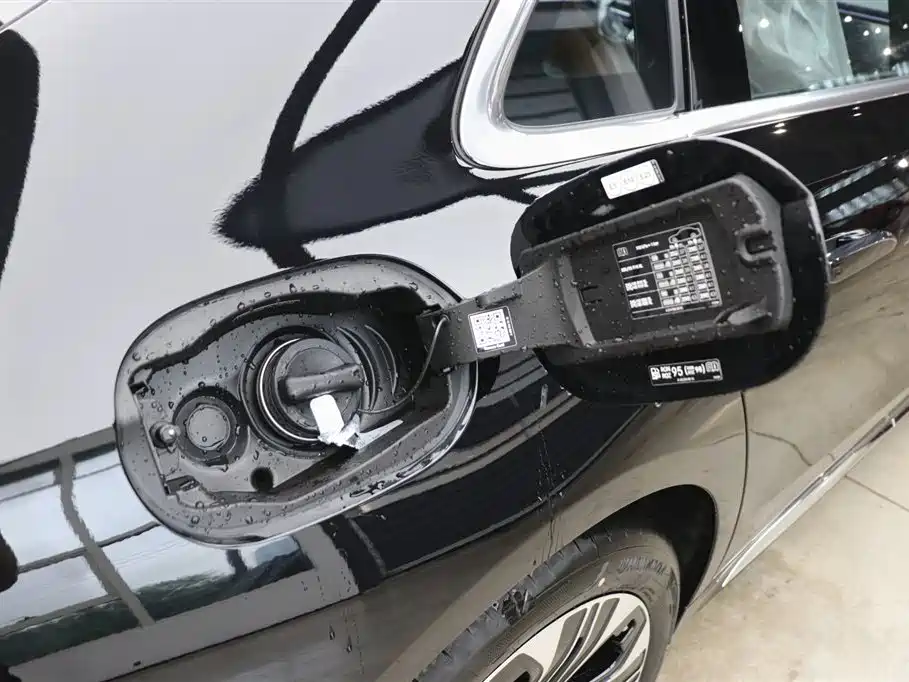 Mercedes-Benz E-Class 2026 Facelift E 300 L Luxury