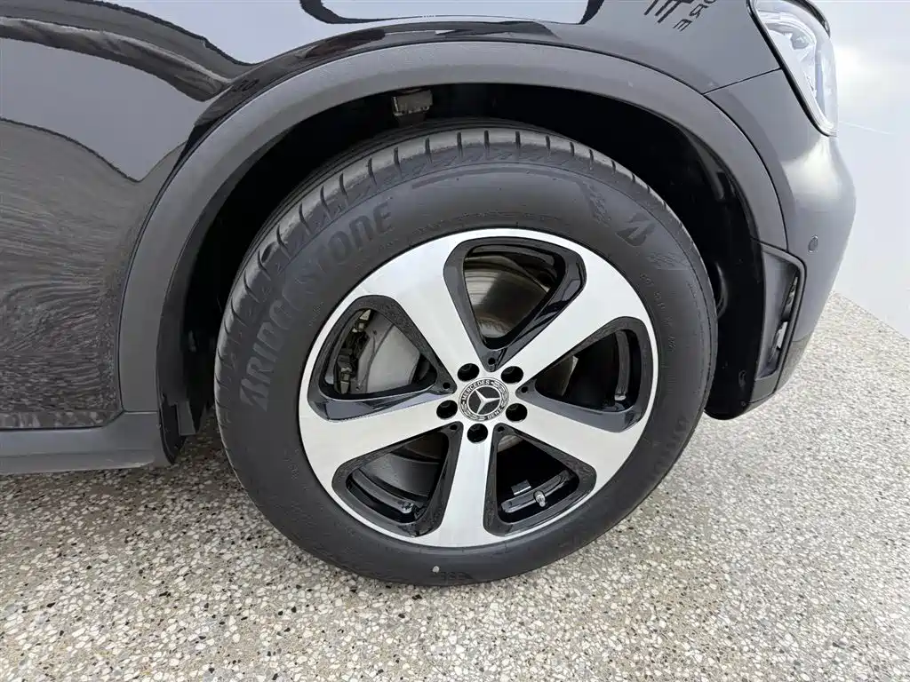 Mercedes-Benz GLC 260 L 4MATIC Dynamic Edition