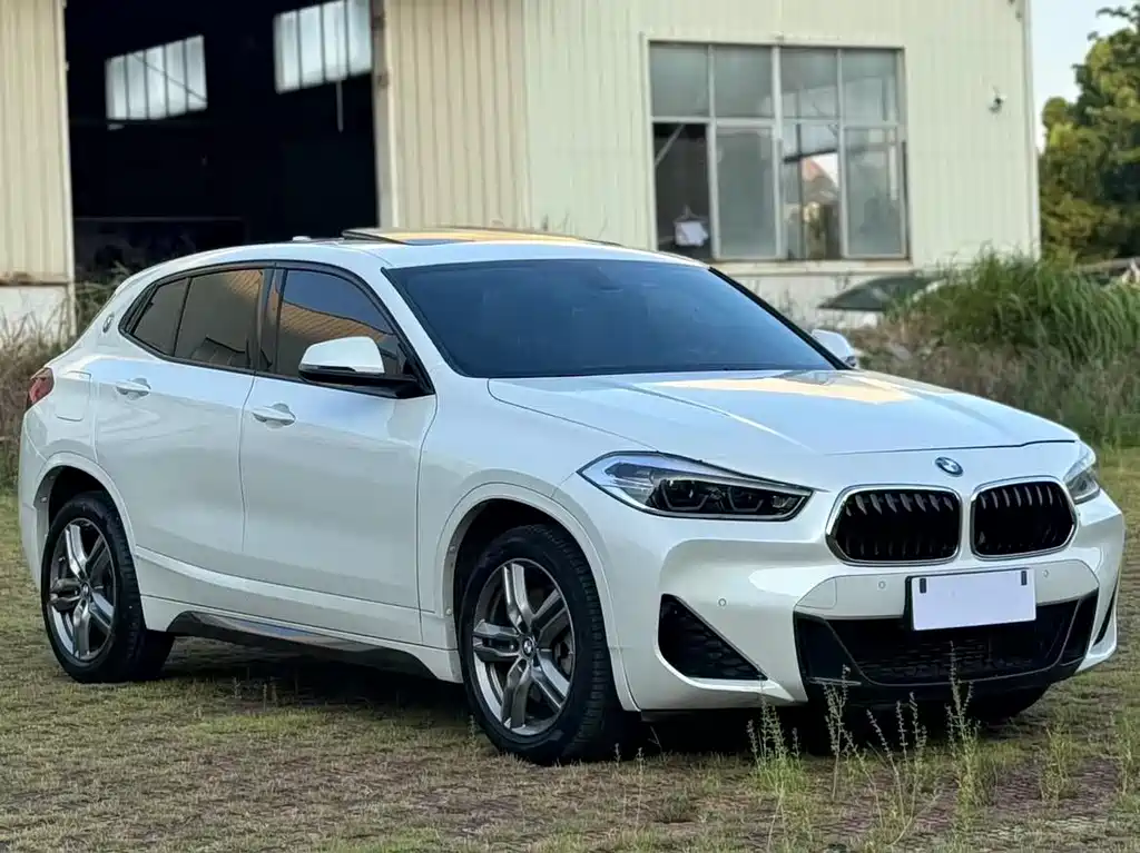 BMW X2 2021 sDrive25i M Off-Road Package