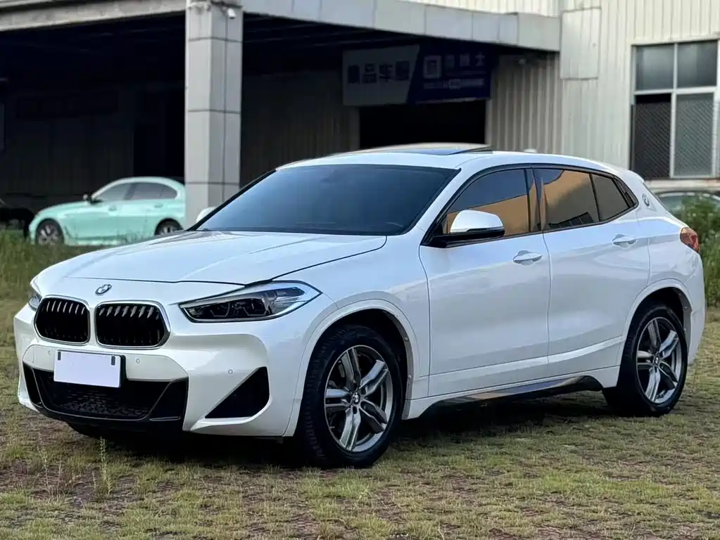 BMW X2 2021 sDrive25i M Off-Road Package