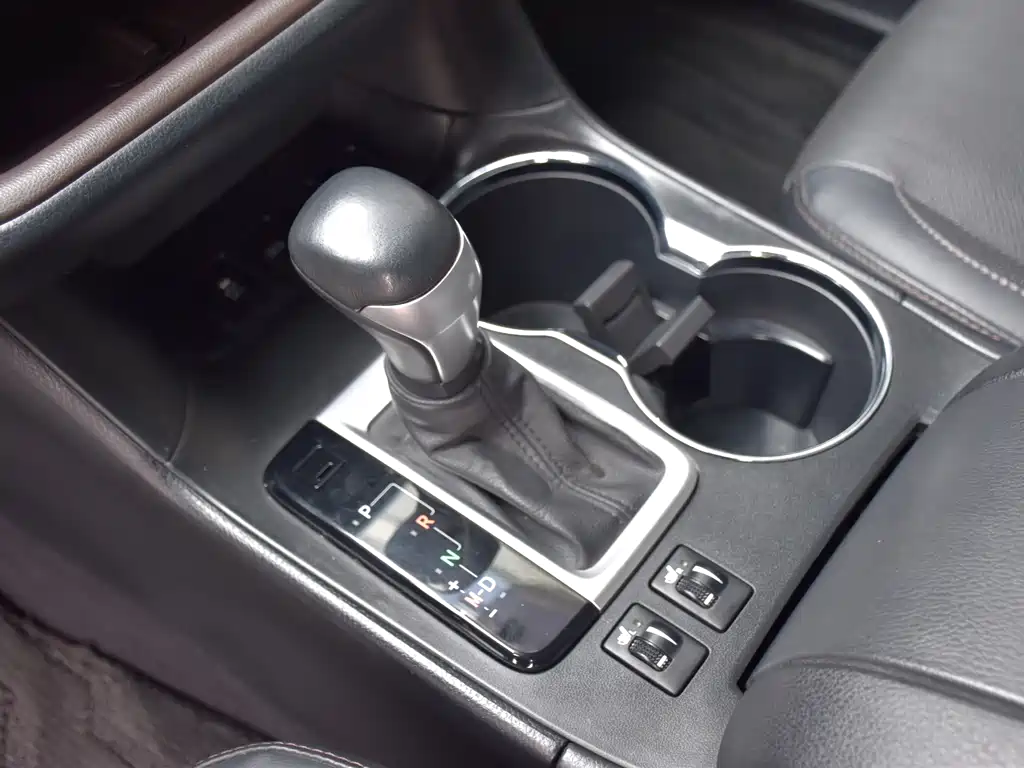 Highlander 2021 2.0T FWD Luxury Edition 7-Seater