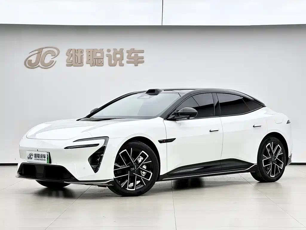 Avatr 06 2025 Ultra EV