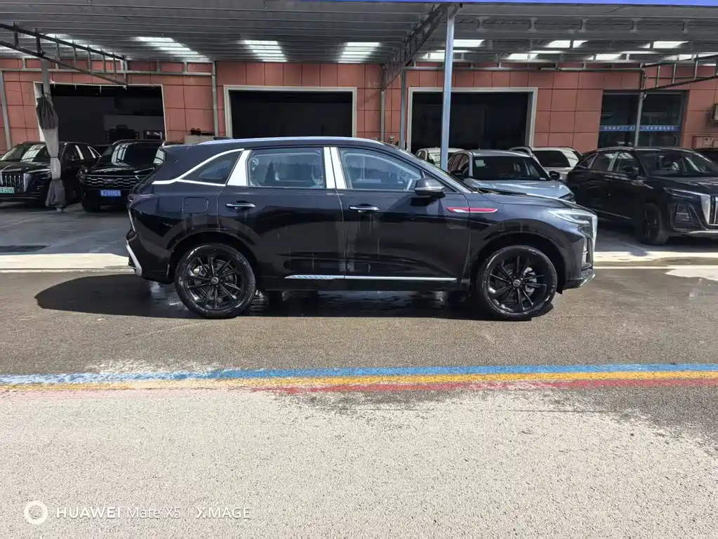 Hongqi HS3 PHEV 2025 117km Jinwei PLUS Edition