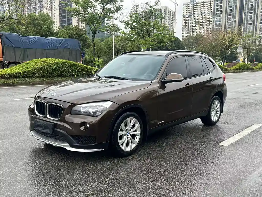BMW X1 2014 sDrive18i Fashion Edition