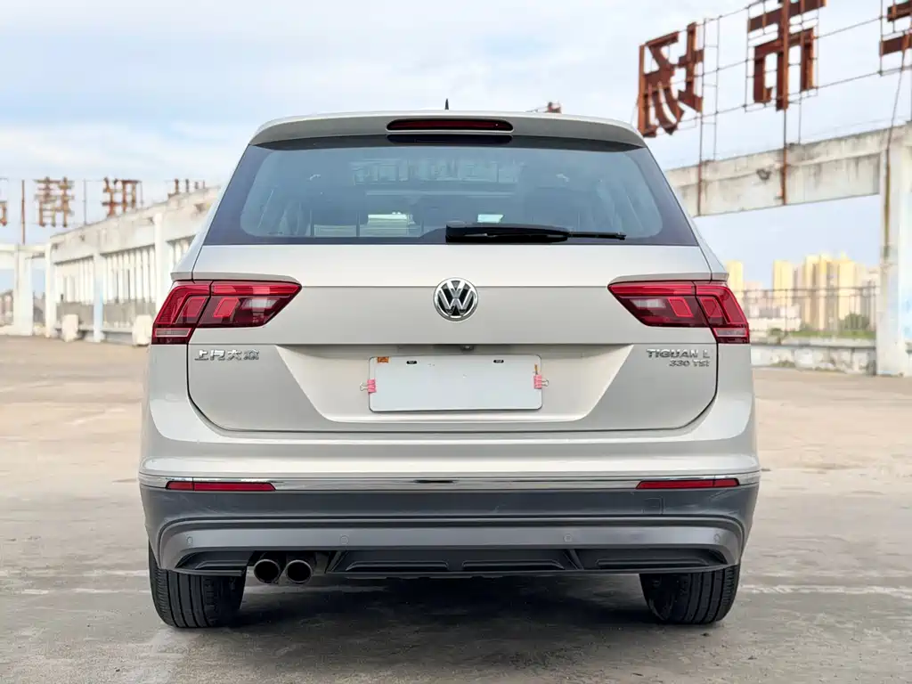 Tiguan L 2017 330TSI Automatic FWD Luxury Edition