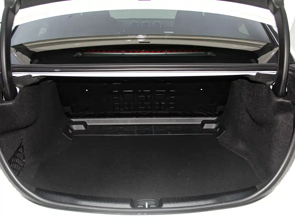Mercedes-Benz C-Class 2025 C 260 L Sport