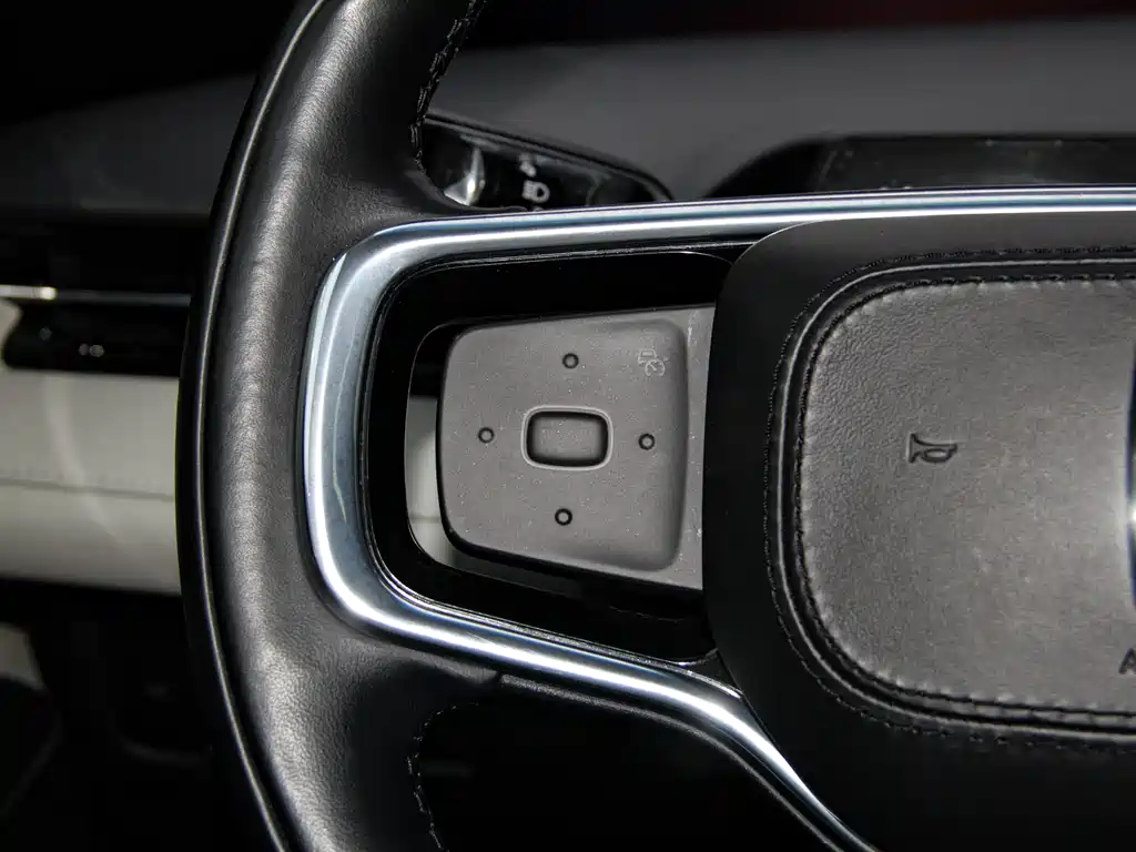 Lincoln Nautilus 2023 2.0T AWD Zhenyi Edition