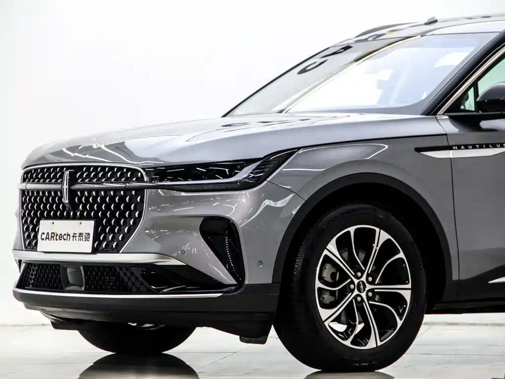 Lincoln Nautilus 2023 2.0T AWD Zhenyi Edition