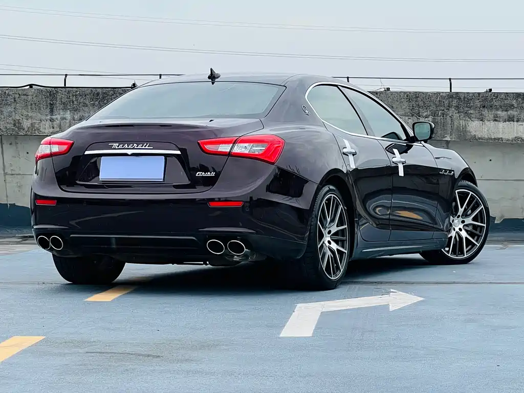 Maserati Ghibli 2014 3.0T Standard Edition