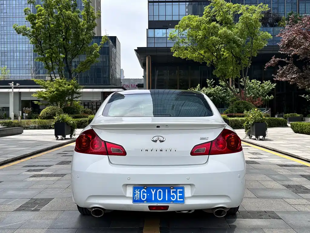 2013 Infiniti G25 Sedan Luxury Sport Edition