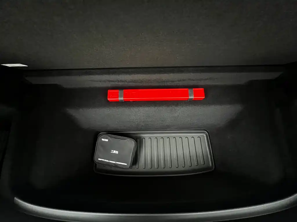 Li Auto i6 2025 AWD Standard Edition