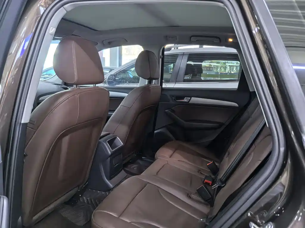 Audi Q5 2017 40 TFSI Entry