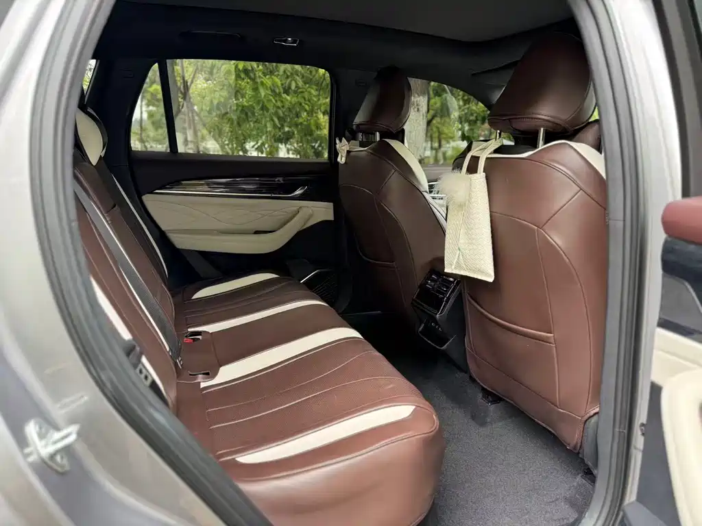 Geely Xingyue L 2021 2.0TD DCT EVO FWD Prestige