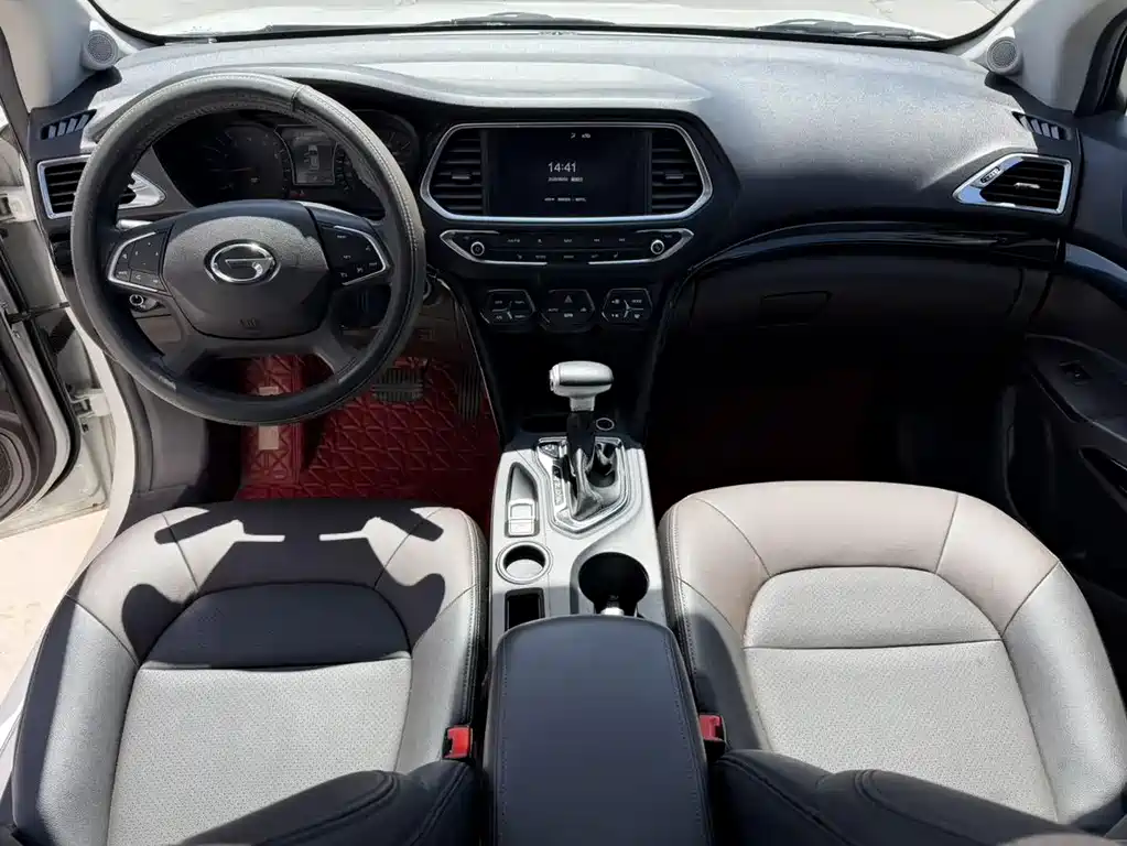 GAC Trumpchi GS4 2017 235T Automatic 2WD Luxury Smart Connect Edition