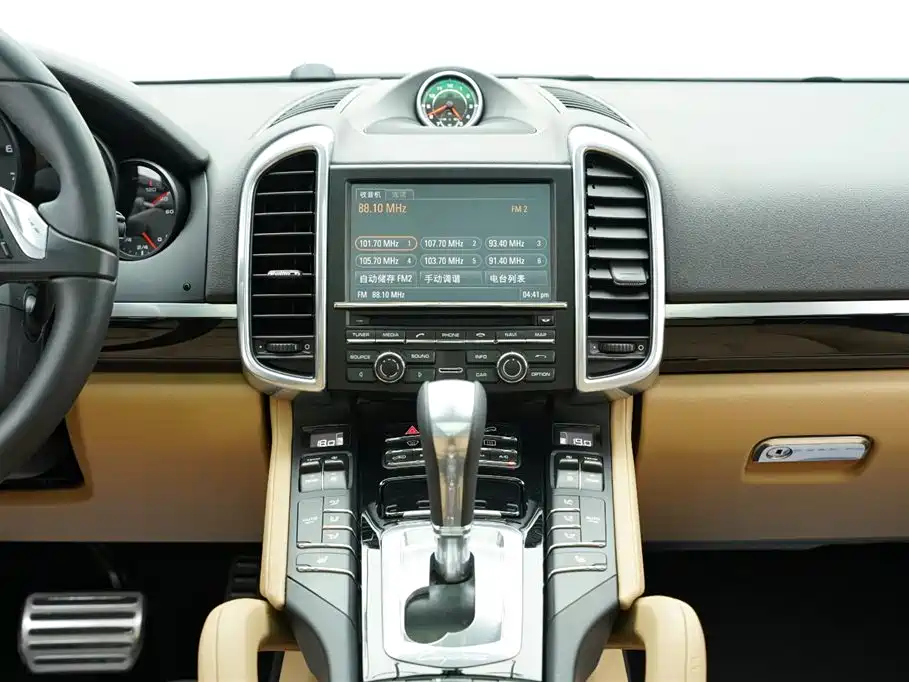 Porsche Cayenne 2014 Cayenne Platinum Edition 3.0T