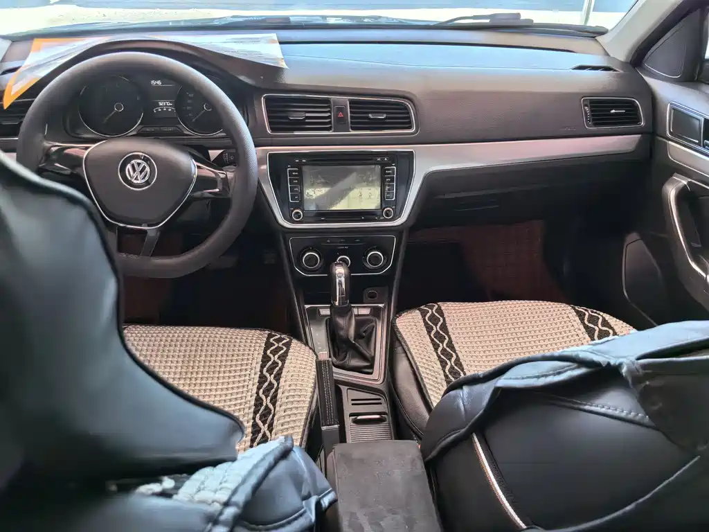 Lavida 2015 230TSI DSG Comfort